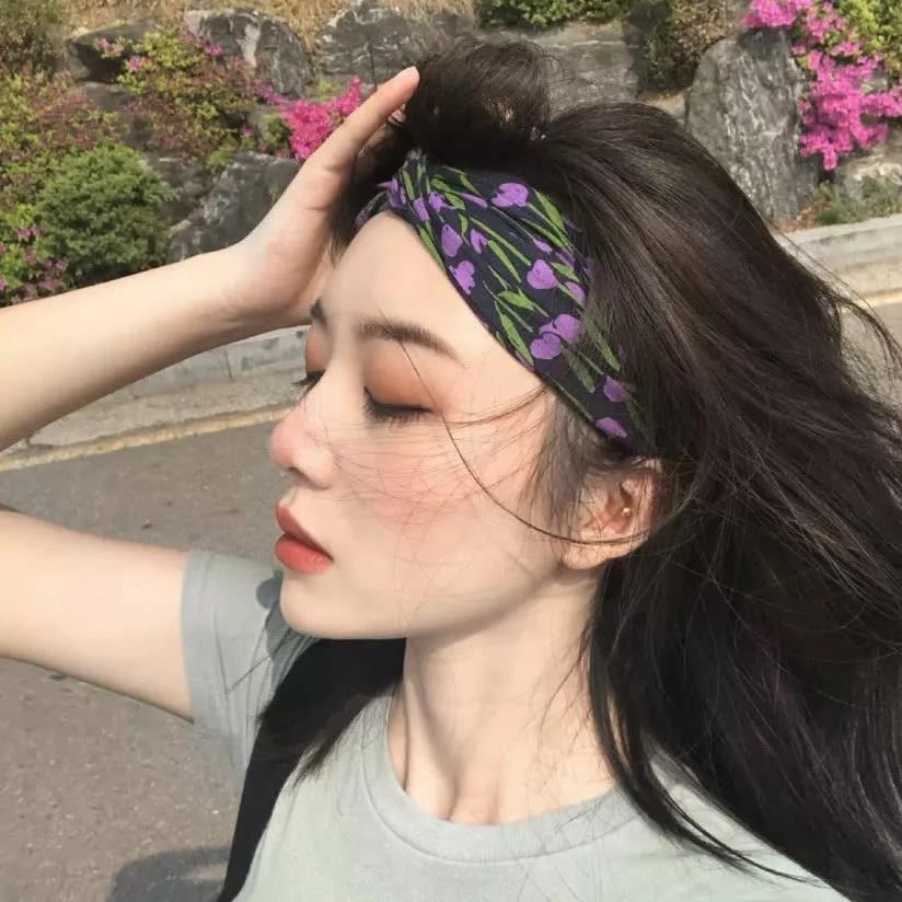 你有哪些很有味道很有感觉的女生头像