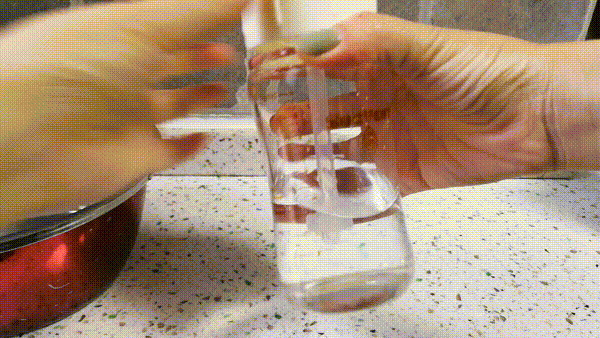 sucvent舒婴奶瓶是宝宝喝奶时防胀气吐奶的神器