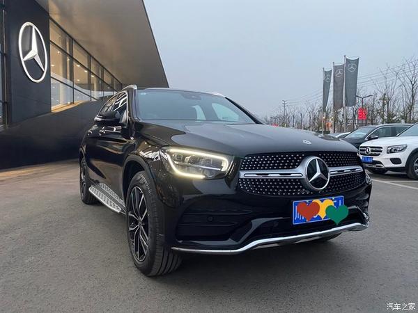 2021款奔驰glc300l新年提车