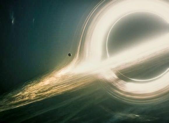 难道不觉得《星际穿越》中那颗黑洞「卡冈图雅」看着细思极恐吗?