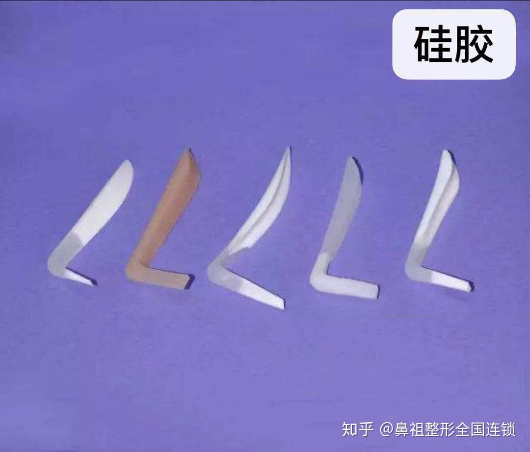 假体隆鼻,硅胶和膨体有什么区别?硅胶好还是膨体好?