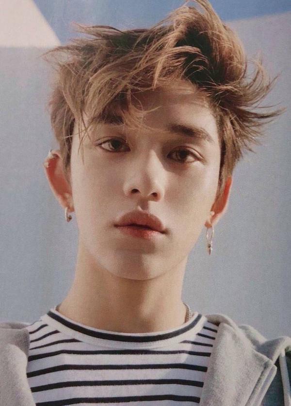 如何评价nct成员黄熙旭(lucas)的颜?