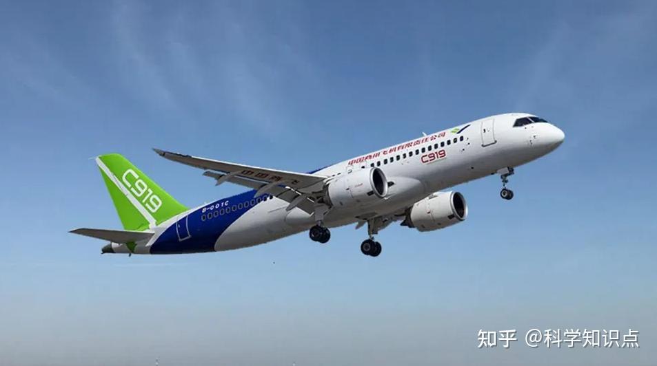 国产之光c919客机即将量产大受赞赏波音直言这是来抢市场