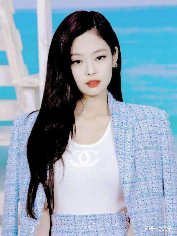 最矛盾不过奶凶感.jennie"同款"奶凶感你也可以"复制"