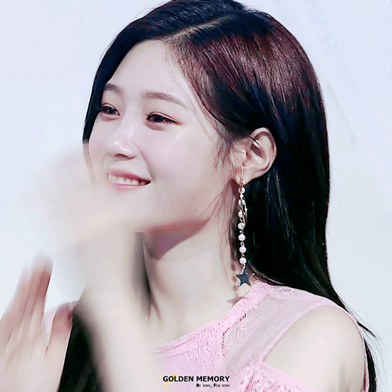 somi luna lisa somi hani rose nancy 姜京元(不确定)