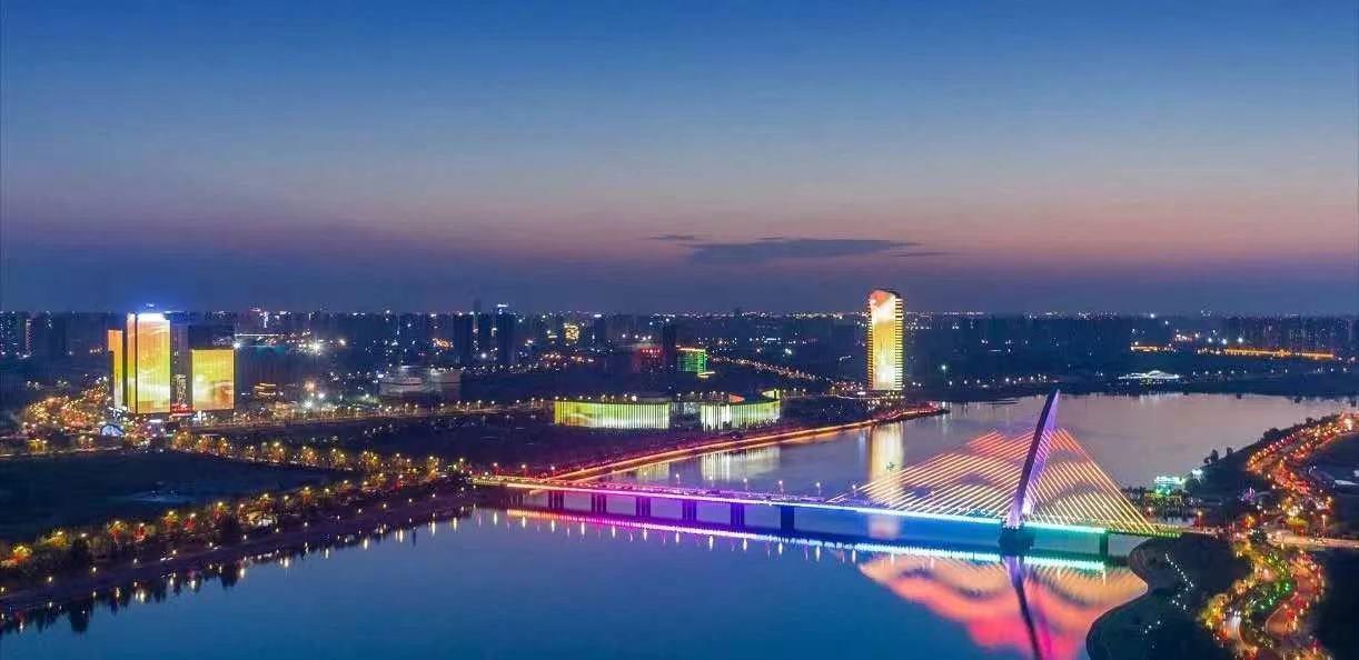 浐灞美丽的夜景