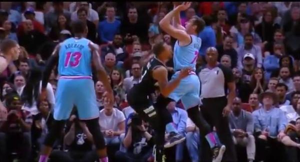 【淡淡的忧伤!乔治-希尔遭德拉季奇膝盖顶裆 痛苦倒地】