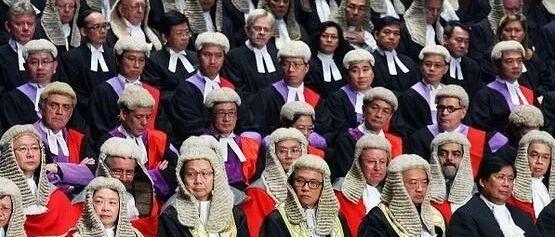 香港法官可以反政府不能反黄丝