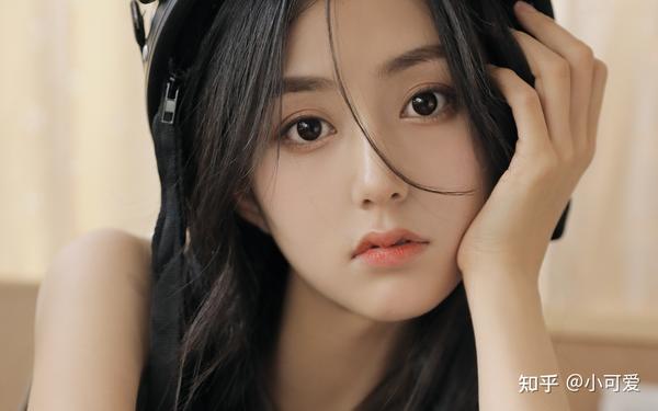女生吊着你的表现是什么?发现被吊着还要不要追