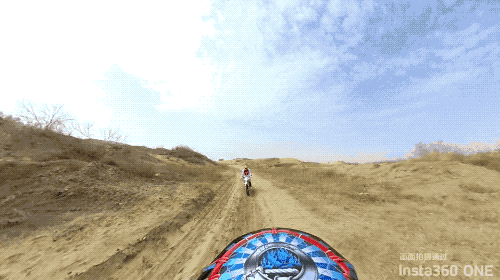 比如这种小行星视角,大哥说这像是在