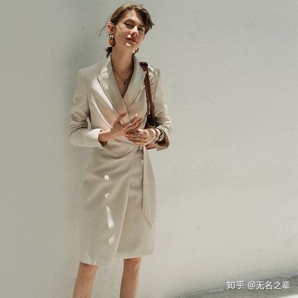 女士八大风格怎么穿这款衣服