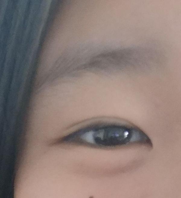 拥有一双桃花眼是怎样的体验?