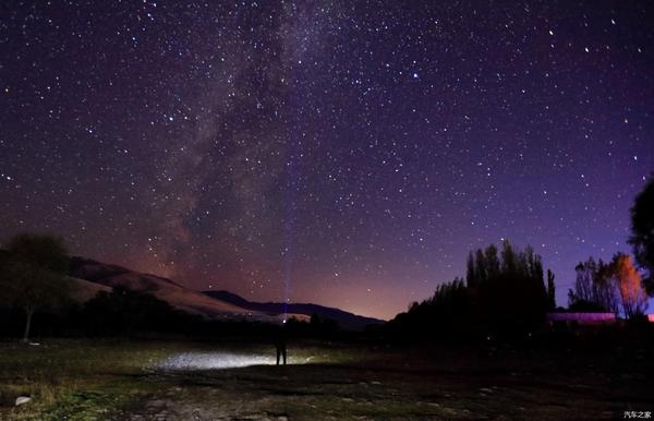 宝马x3新疆自驾 – 那拉提草原和夜空中最亮的星