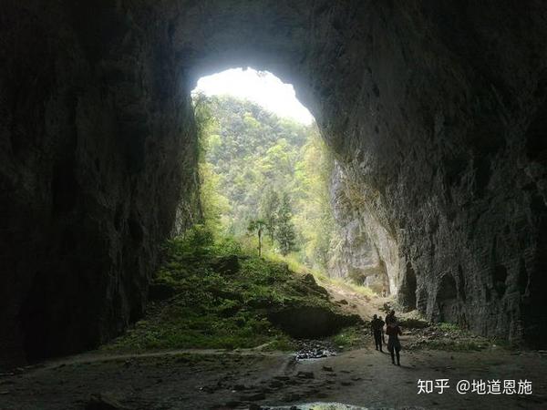 清江古河床中国最美户外徒步线路之一