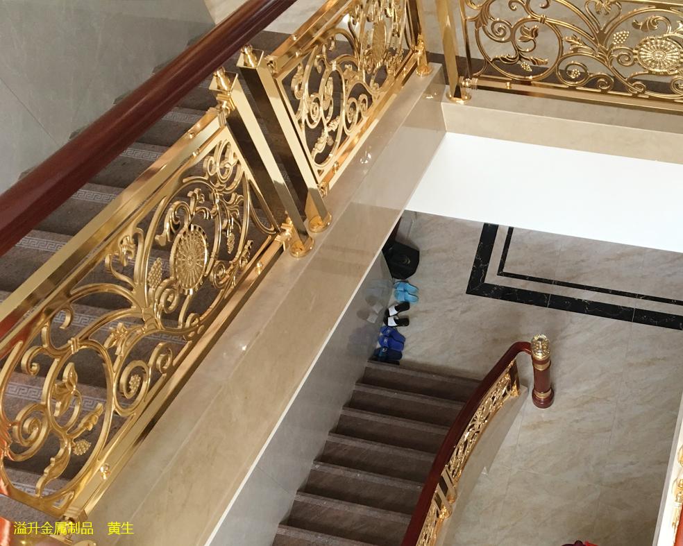 铜楼梯扶手注意事项之铜艺楼梯扶手的选择