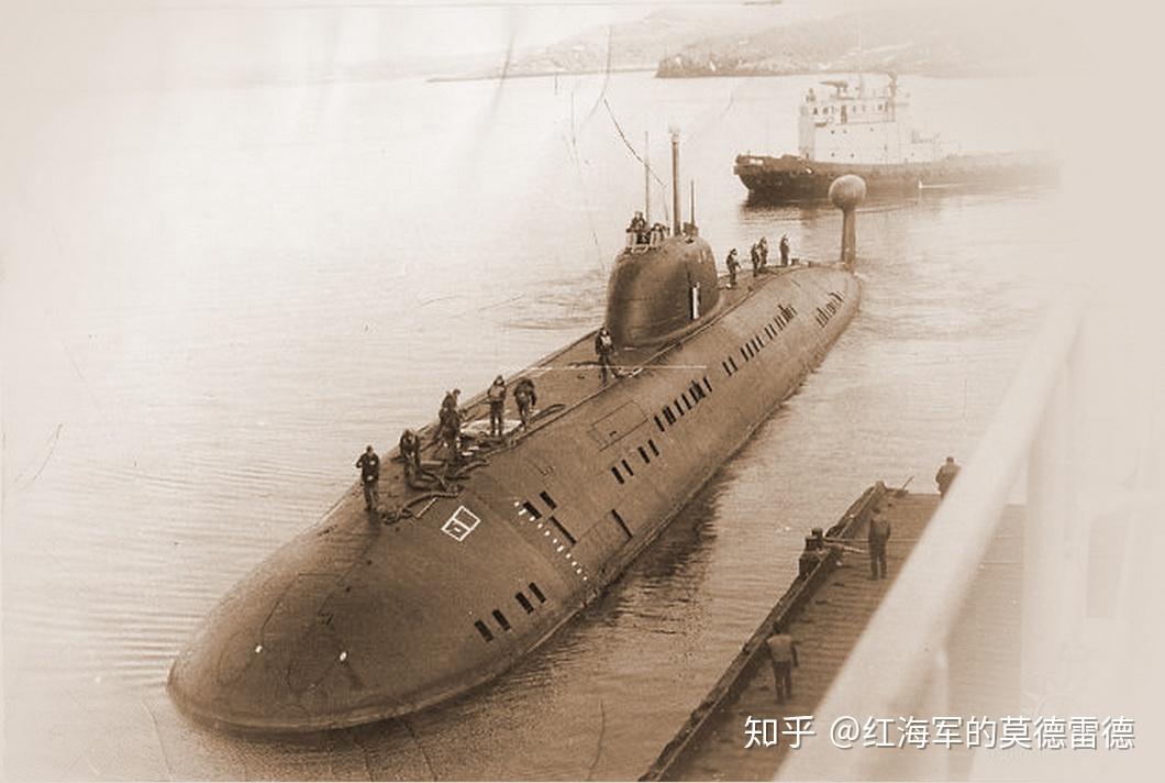 红色水下核舰队的沉默中坚苏俄671系列攻击型核潜艇小传
