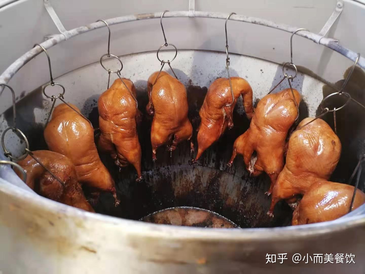 一口沦陷风靡杭州的訸枫烤鸭好吃到怀疑人生
