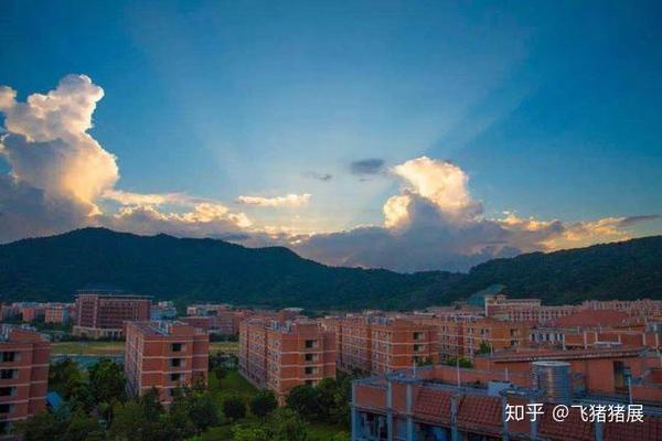 在广州还有一个被遗忘的地方 那就是从化 在从化也是有许多大学聚集的