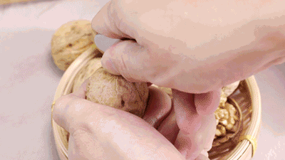 宝宝 壁纸 孩子 小孩 婴儿 400_225 gif 动态图 动图