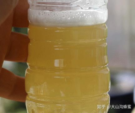 蜂蜜加水摇泡泡能鉴定蜂蜜的真假好坏吗?