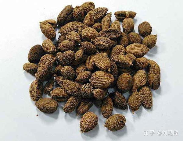 八角(大茴香),小茴香,肉豆蔻,肉桂皮,香(月桂)叶,草果,砂仁,丁香,花椒