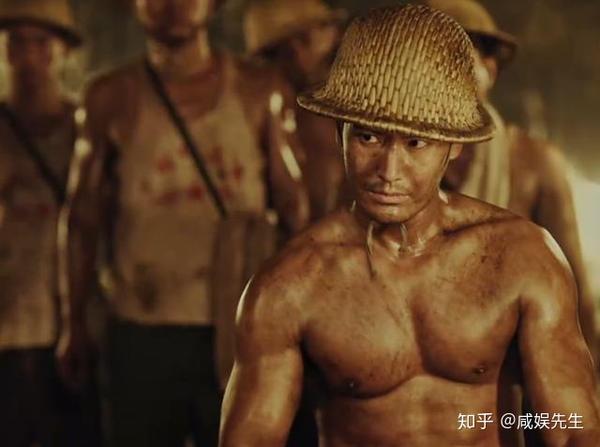 黄晓明搭档腱子肉,正剧殷桃秦海璐演一身,这一次否翻盘逆风?哪里能看以前的香港的电视剧图片