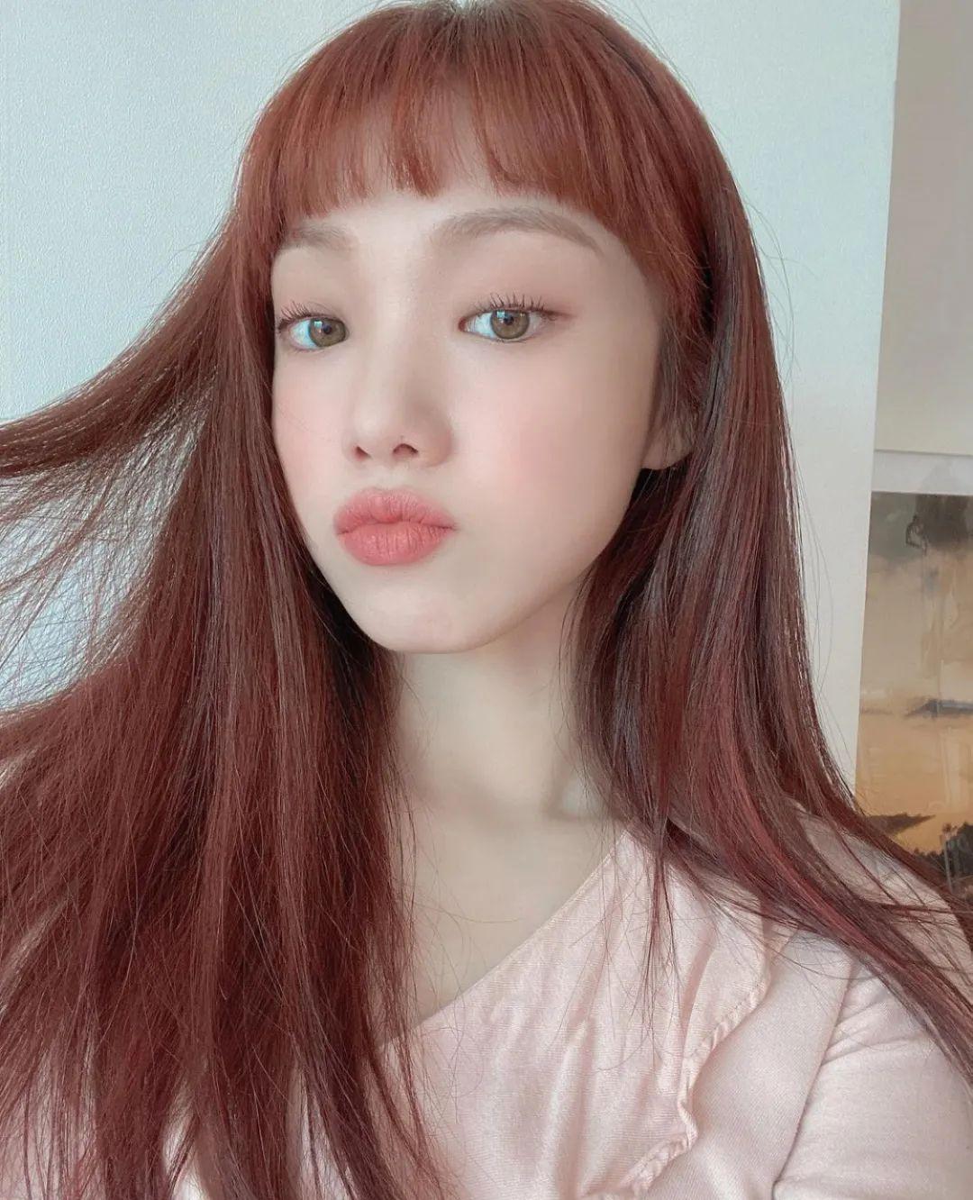 女明星同款,眉上刘海迎来春天