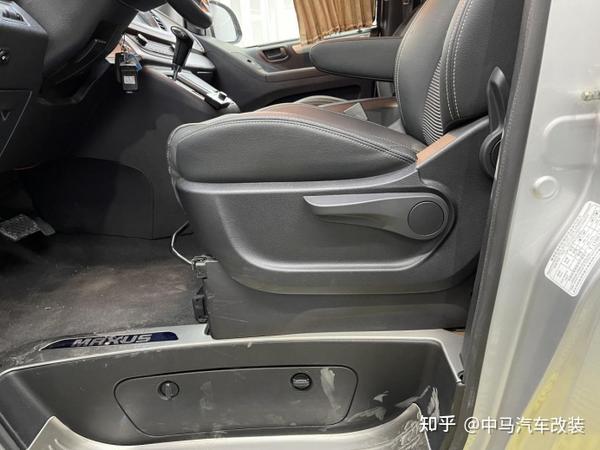 上汽大通g10内饰改装案例分享