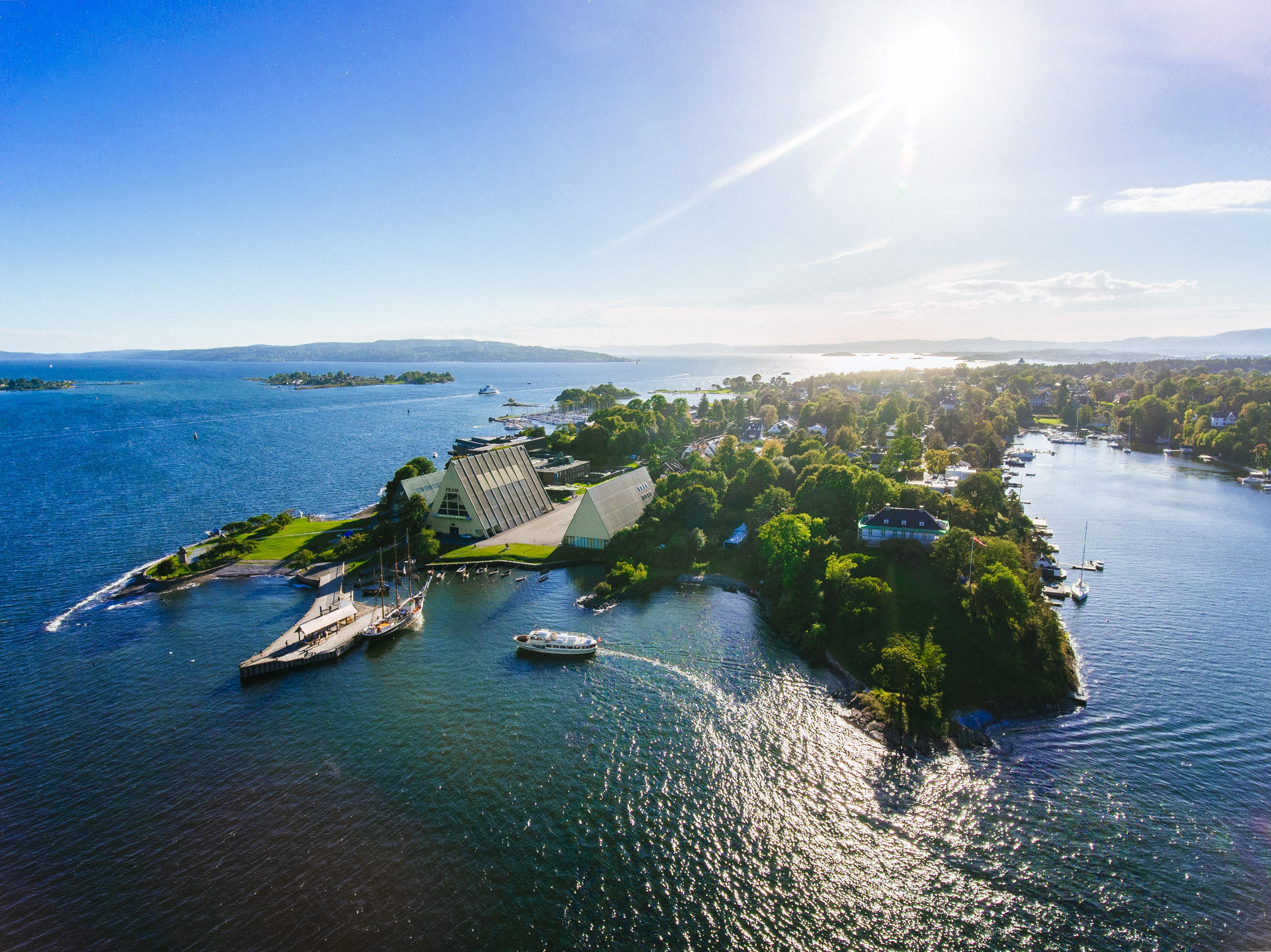 此次行程从oslo出发,经过atlantic road到kristiansund,然后经troll