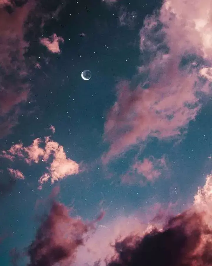 有星空云朵壁纸吗