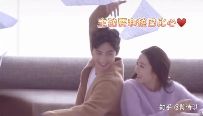 杨洋迪丽热巴因戏生情cg盛典撮合两人深情对视眼神都拉丝了