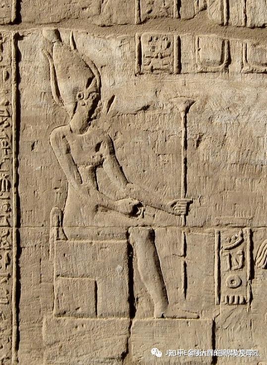 satis沙提"嫁给"公羊神后,头上也长了2只角库努姆神(khnum)的儿子heka