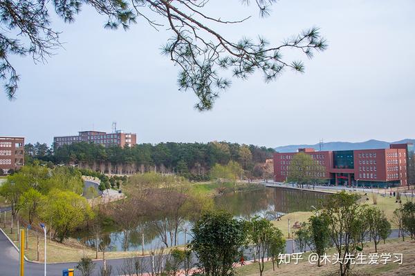 院校介绍信阳学院位