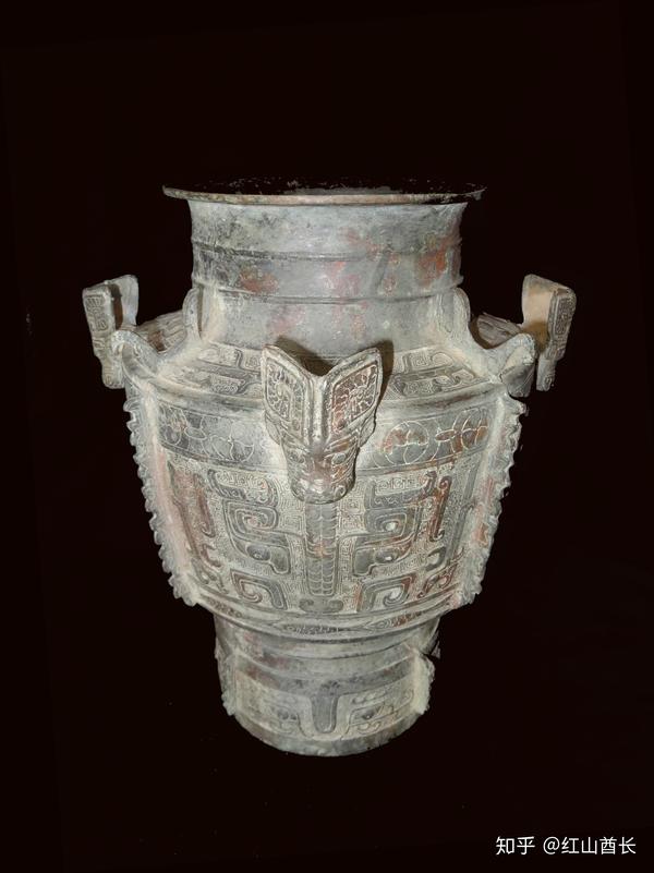 西周青铜器「牛首兽面纹配尊」考释