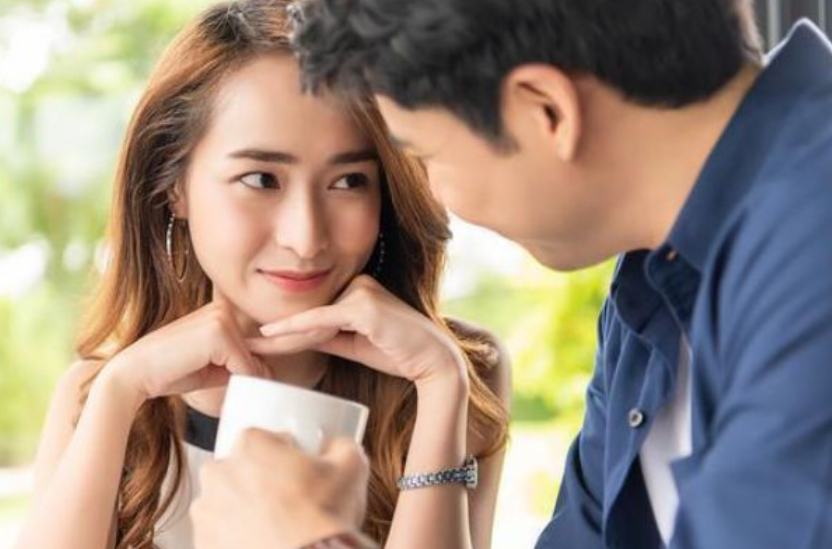 女人征服一个男人正确的方式:攻心,共情,适当远离