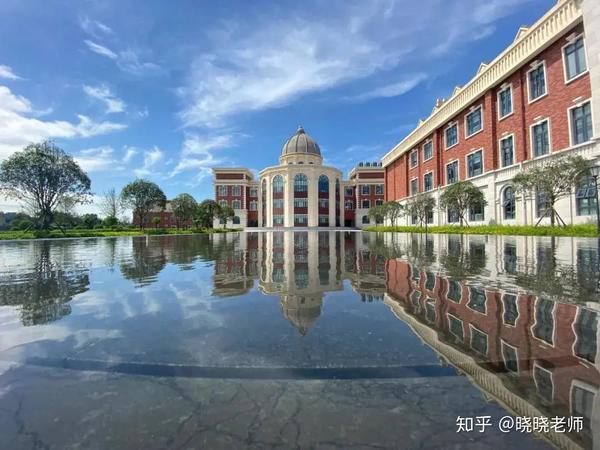 成都新津墨尔文学校