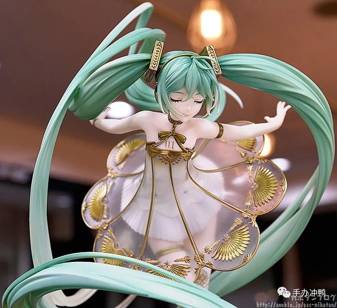 gsc初音未来交响乐5th内置金箔八音盒今年最具艺术性的初音手办