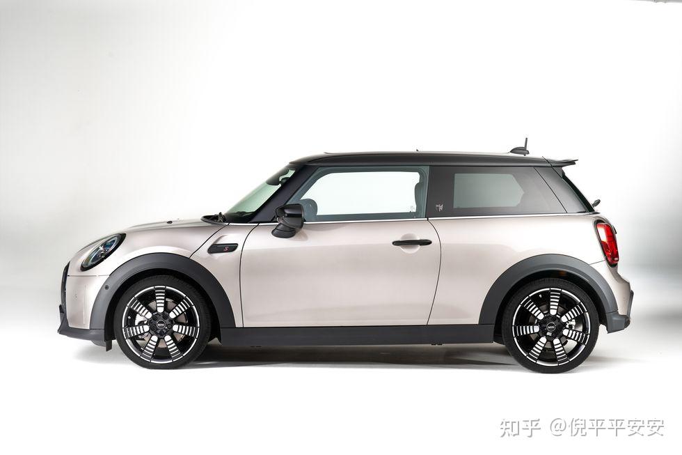 宝马mini cooper jcw,官方图片,2022款,新车上市,喜欢吗