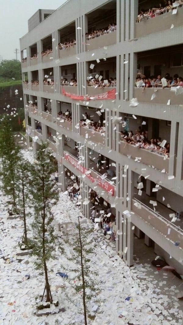在四川自贡蜀光中学就读是怎样一番体验?