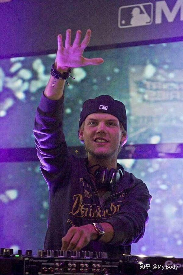 avicii很多歌都是这样,非常贴近生活.