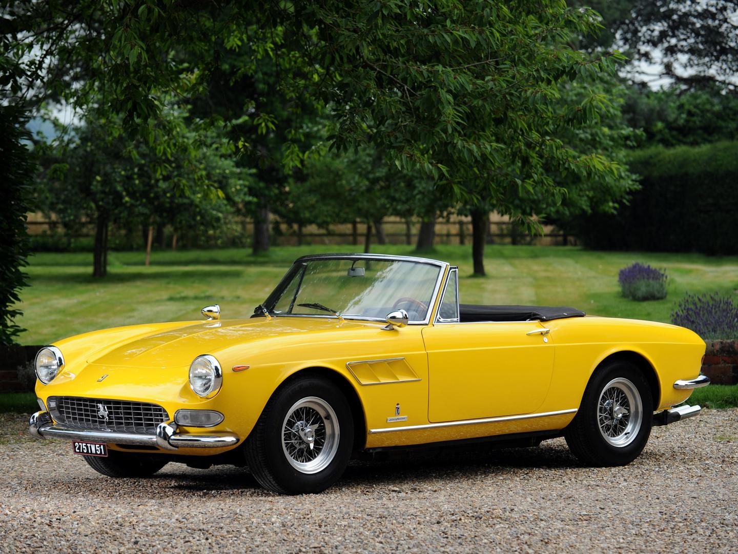 9 人 赞同了该文章 clarkson review—1964 ferrari 275 gts 猩氏车评