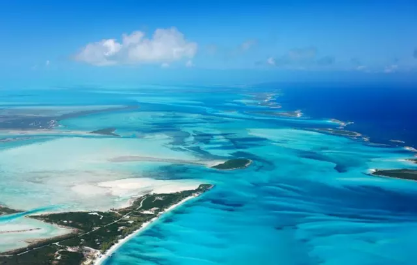 带你探秘世界最美海滩,梦幻粉红沙滩岛国巴哈马