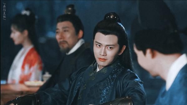 《锦衣之下2》将袭,任嘉伦师弟成新男主,看到真实颜值
