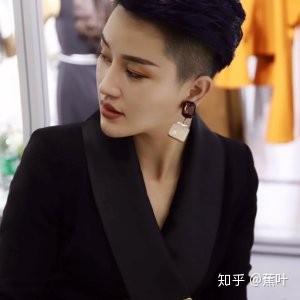 罗拉密码,时尚帝国的黑客,让你做百变时尚女王
