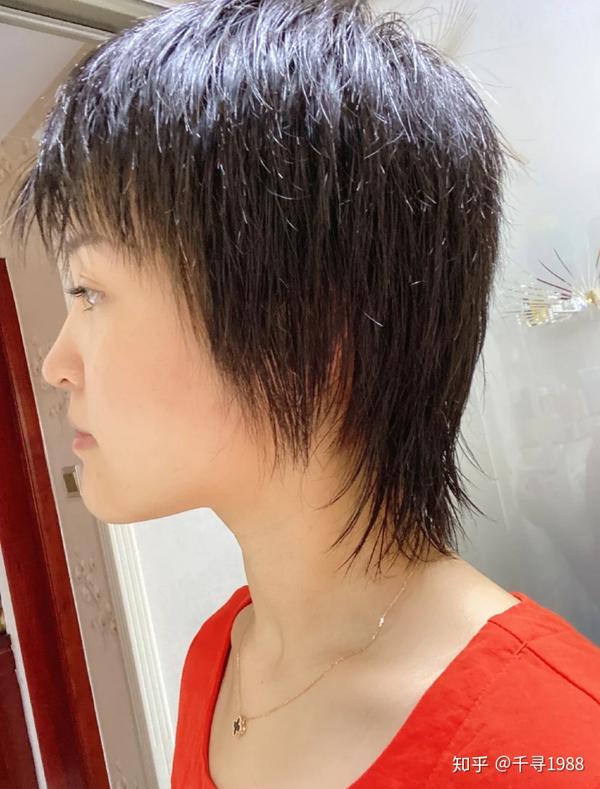 女生光头蓄发过程(已更新7个月长度)
