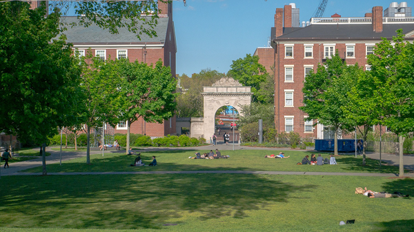 在布朗大学 (brown university) 就读是怎样一番体验?