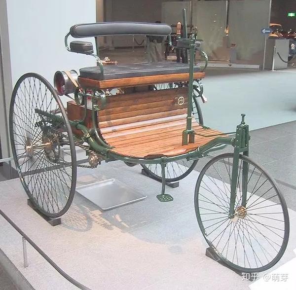被称为 纽科门蒸汽机,这也是1769年第一辆蒸汽机汽车所使用的原理