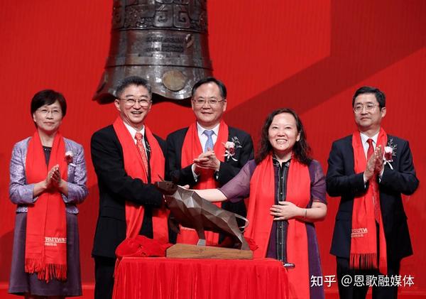 秦龙(青岛森麒麟轮胎股份有限公司董事长)