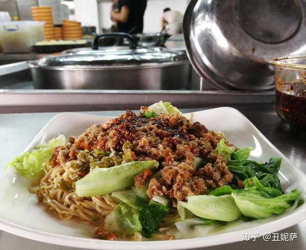 南方医科大学食堂真的那么难吃吗?