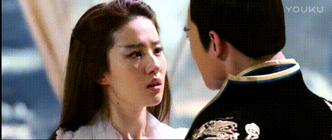 假设前提是杨幂白浅领先,你们认为刘亦菲可以超越杨幂扮演的白浅吗?